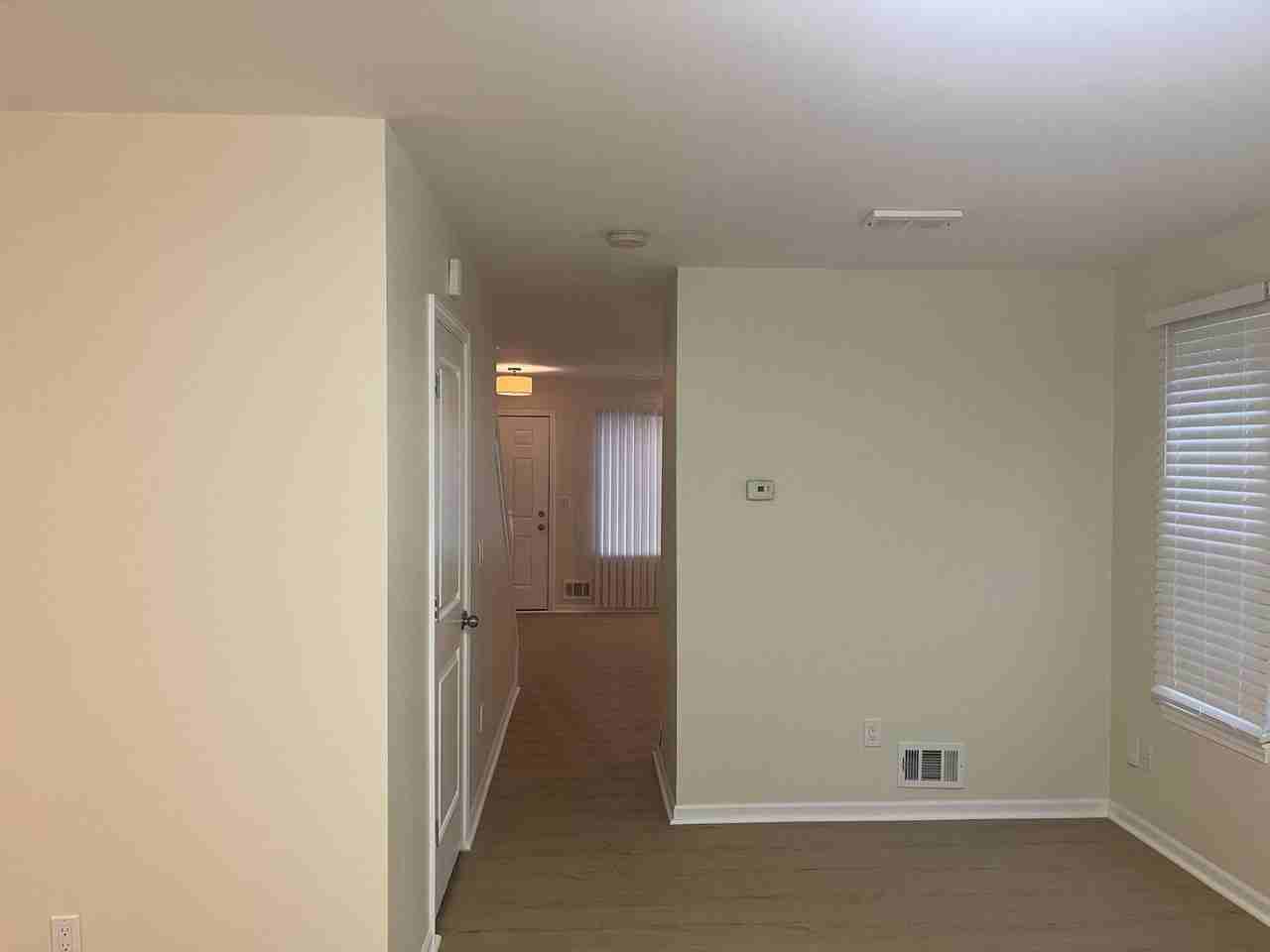 22741 Middlebelt Rd - Photo 4 of 24