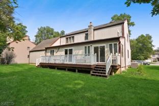 4 Arbor Ct - Photo 1 of 1