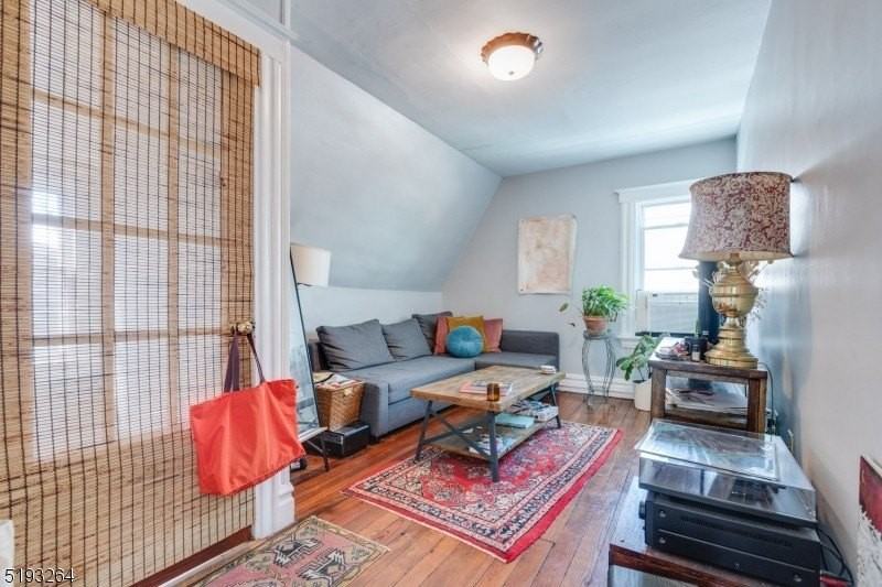 36 Burnet St Apt 3 #3 - Photo 3 of 17