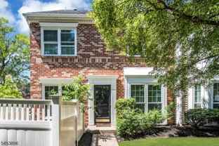 10 Brighton Way - Photo 1 of 1