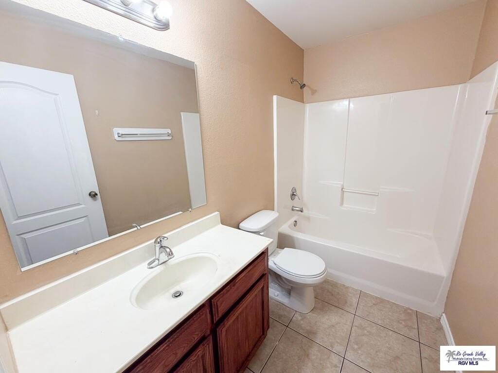805 W Arroyo Park Ln #2 - Photo 7 of 12