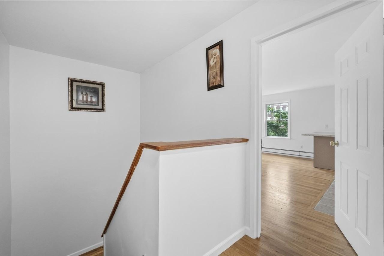 282 St Pauls Ave #2 - Photo 2 of 17