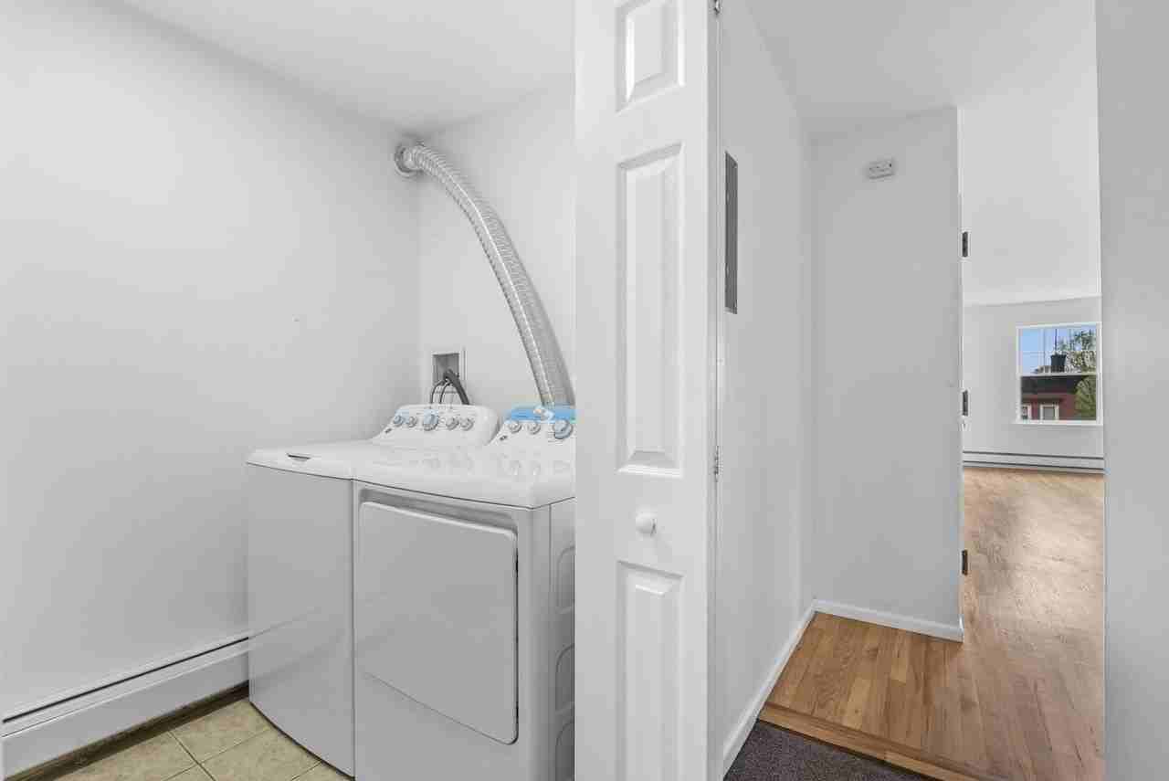 282 St Pauls Ave #2 - Photo 3 of 17