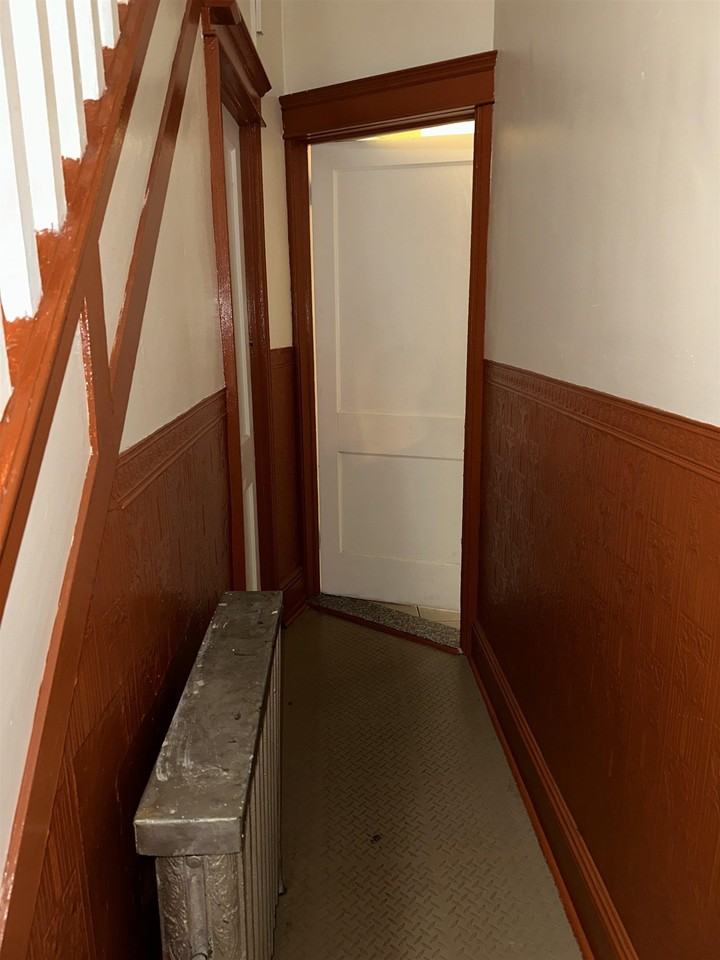 5407 Jackson St #1 - Photo 4 of 15