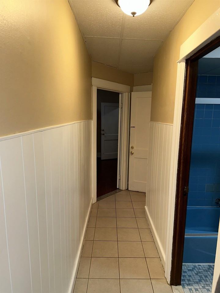 5407 Jackson St #1 - Photo 6 of 15