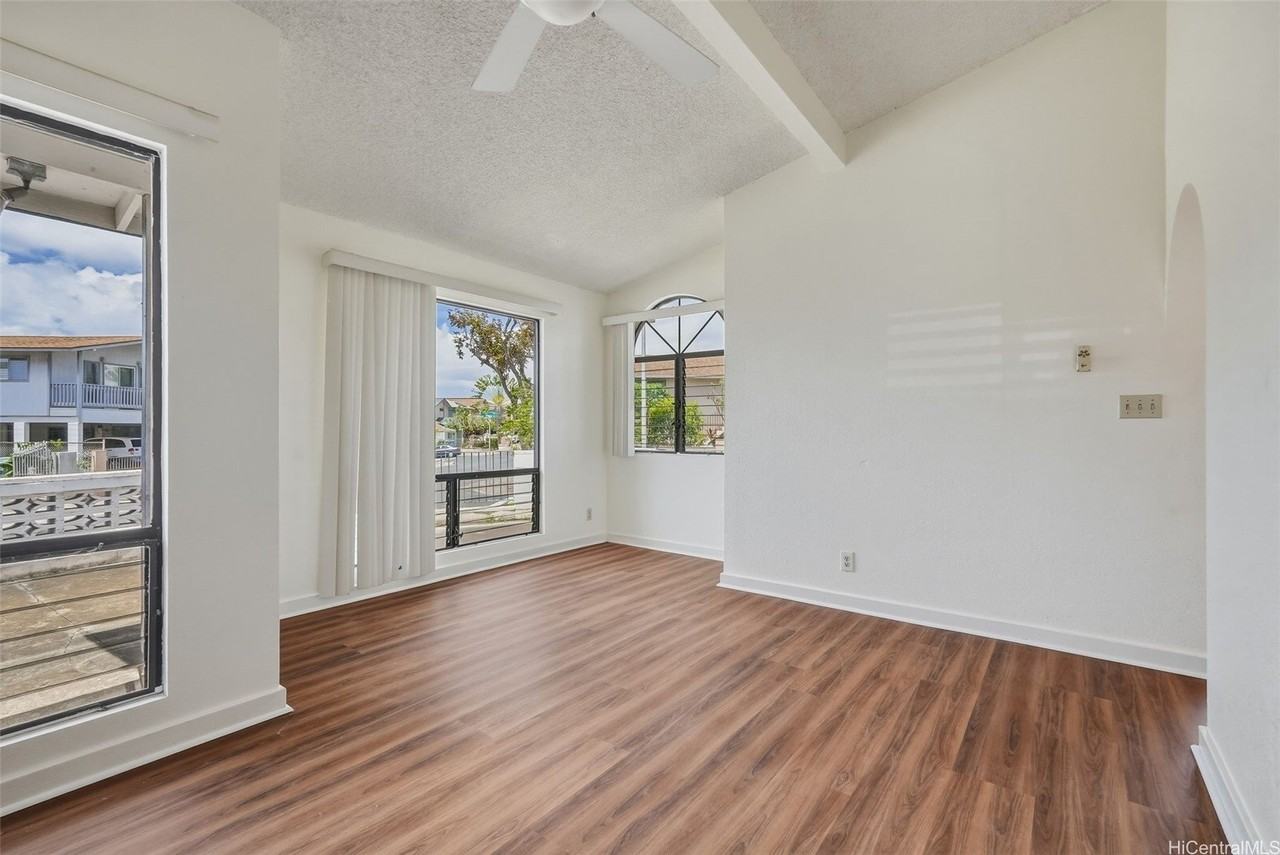1135 Aikoo Pl #A - Photo 2 of 25