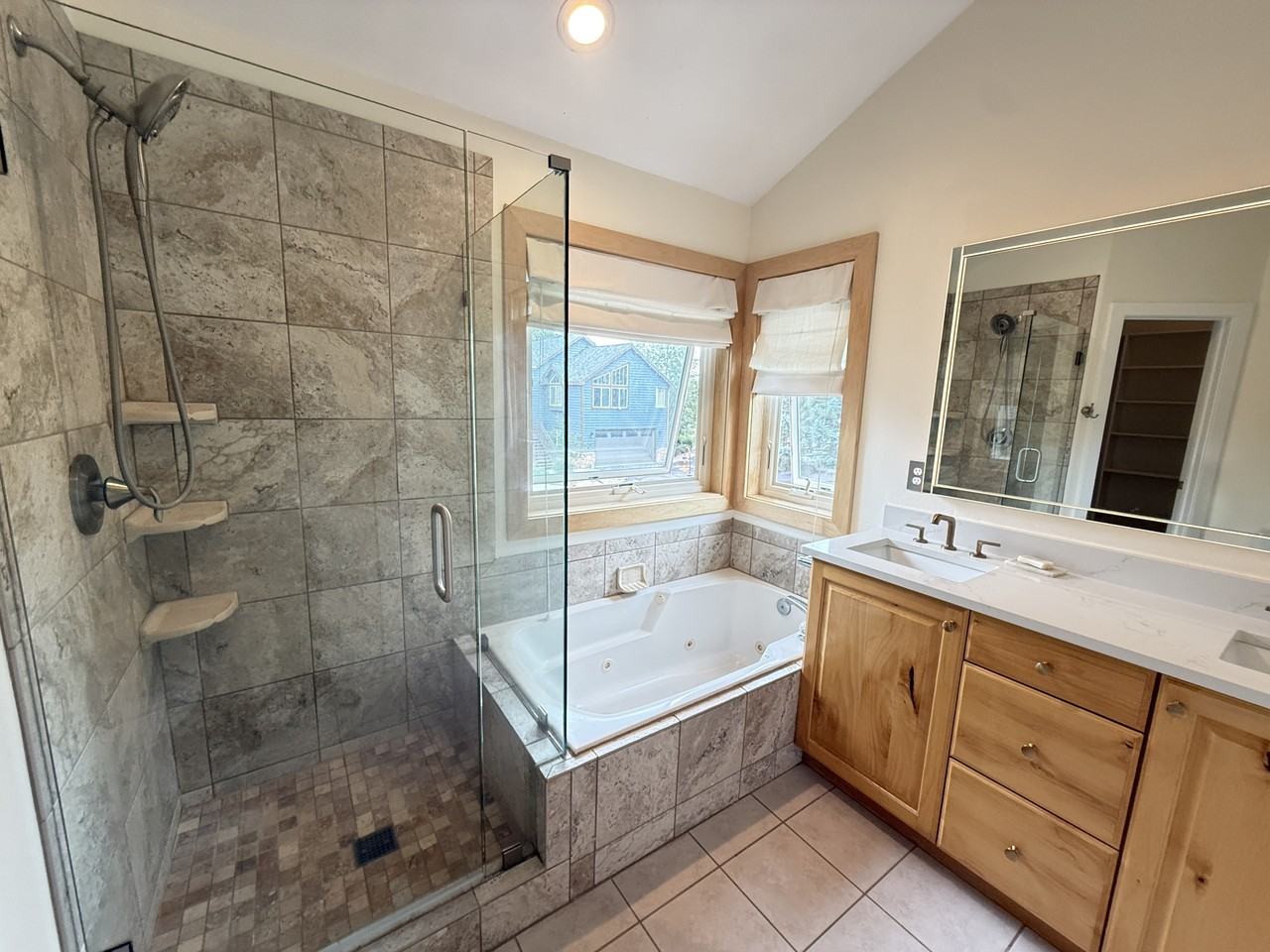 7439 Brook Hollow Loop Rd #1 - Photo 6 of 22