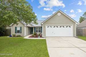 featured image of 300 Foxhall Rd