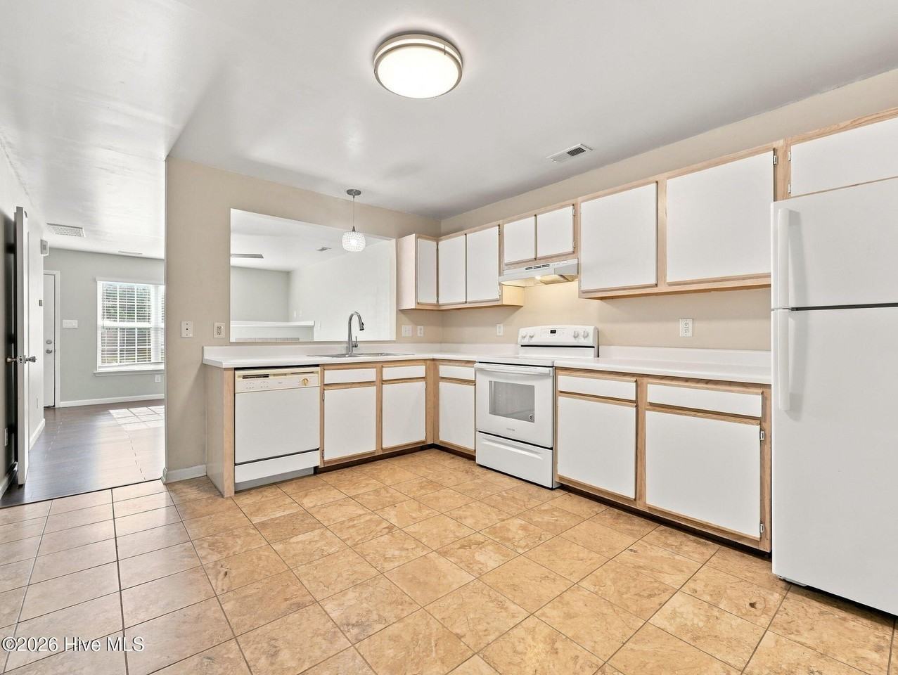 107 Spring Meadows Cir - Photo 5 of 15