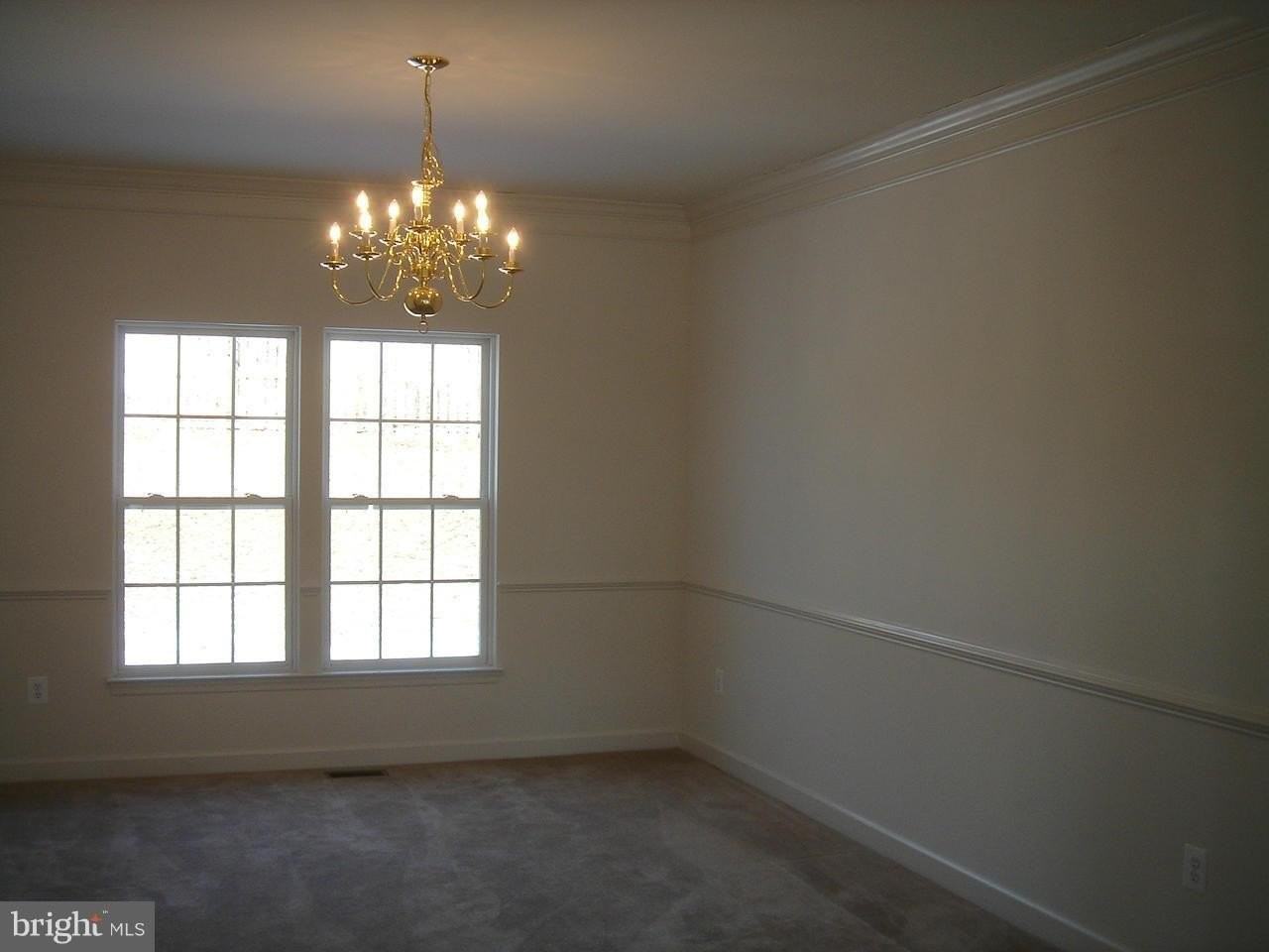 11225 Suffolk Dr - Photo 6 of 30