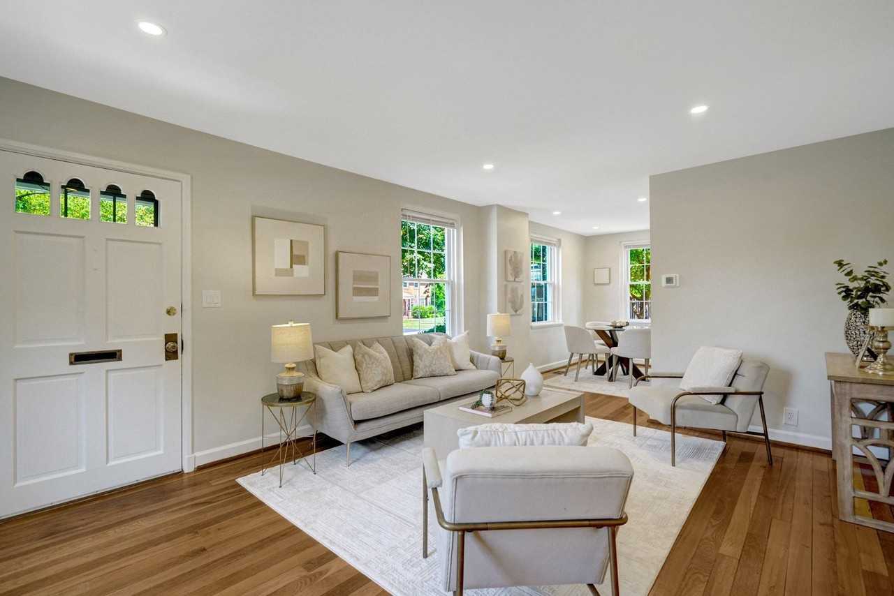 4606 36th St S - Photo 4 of 45