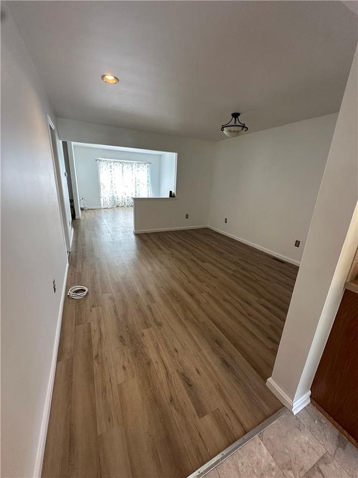 309 Hill Rd - Photo 5 of 7