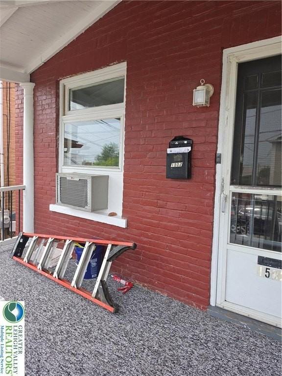 1502 7th St - Photo 2 of 20