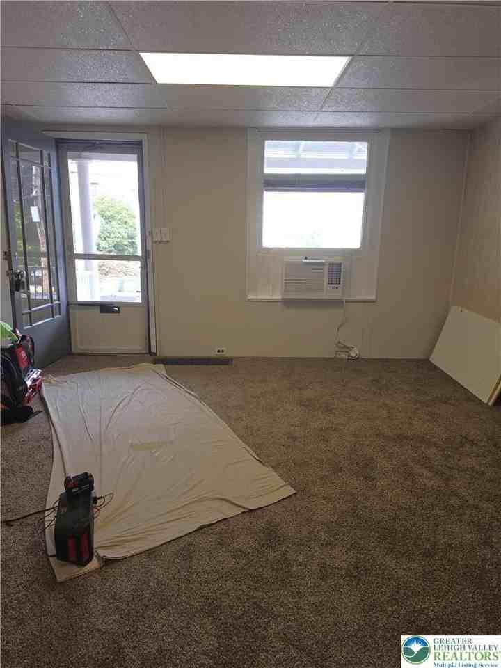 1502 7th St - Photo 6 of 20