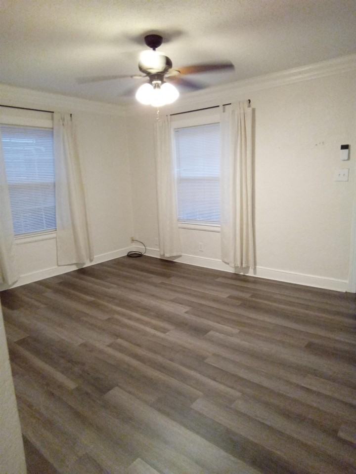 3514 Autumn Ave - Photo 4 of 12