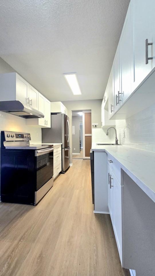 1448 Fir St - Photo 5 of 10