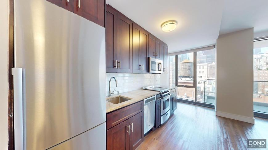 237 E 34th St - Photo 6 of 10
