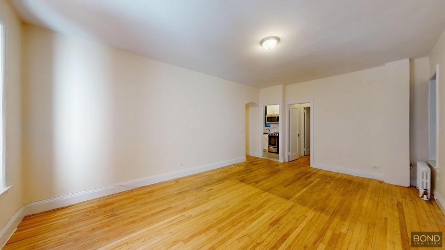 153 E 96th St - Photo 3 of 8