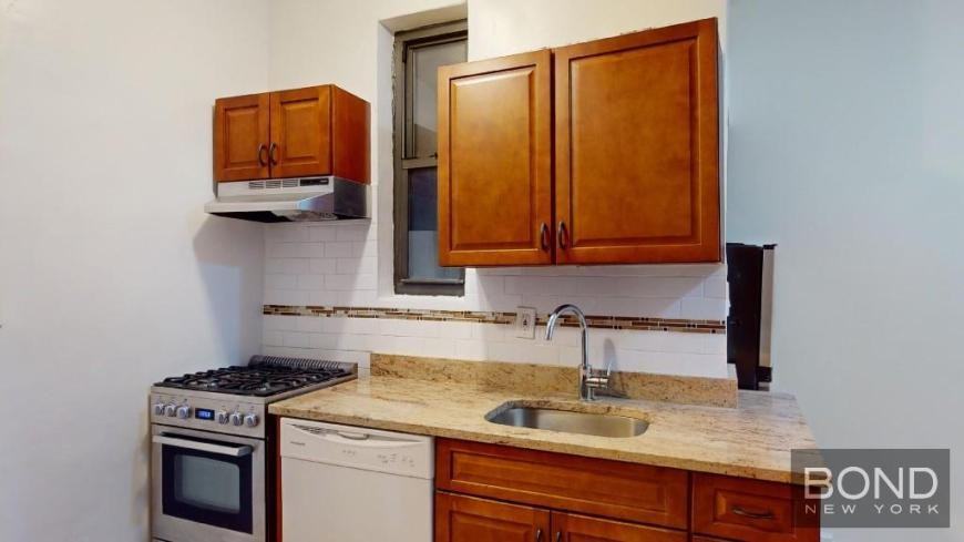 166 W 83rd St - Photo 2 of 5