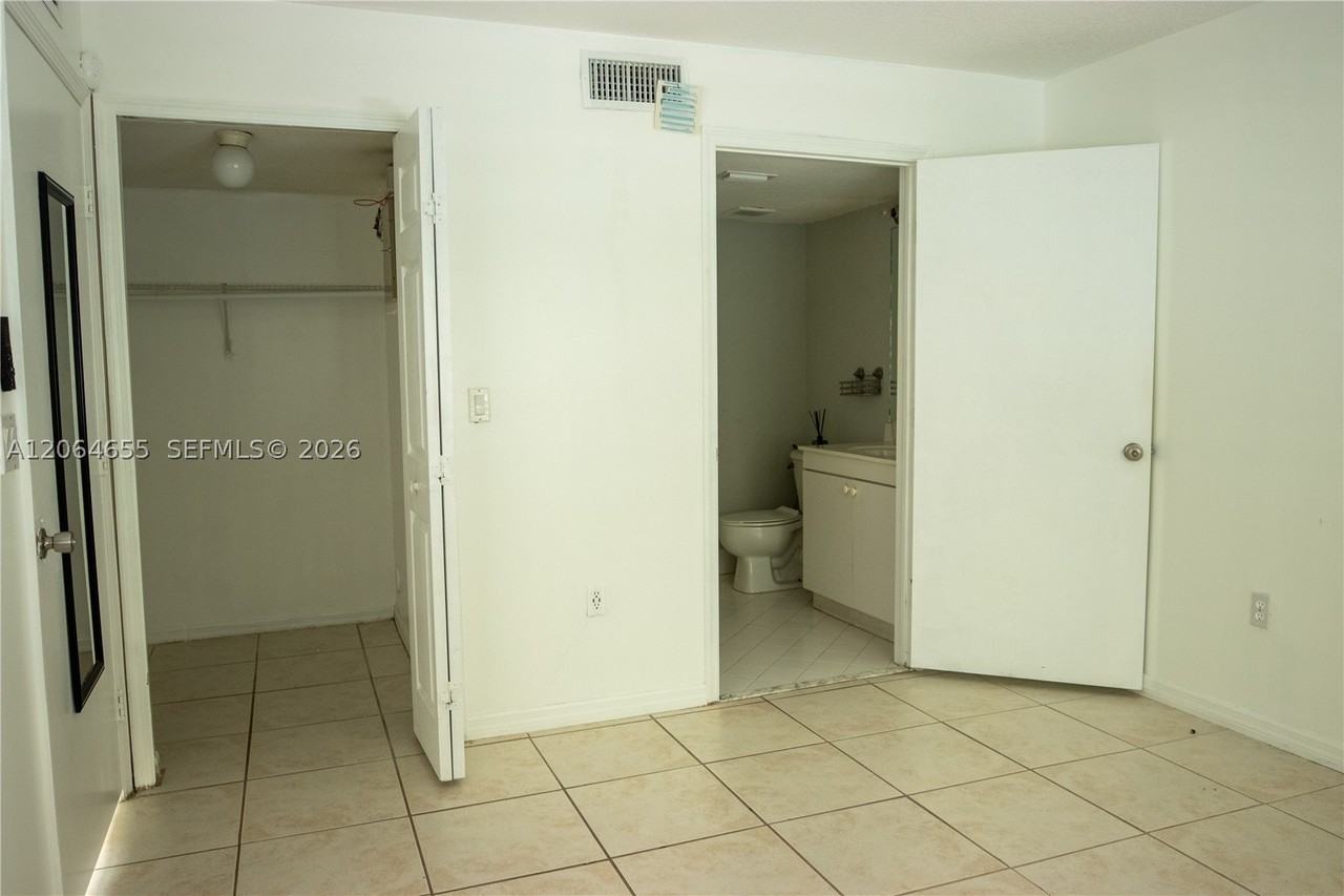 1240 Se 31st Ct #106-32 - Photo 6 of 8