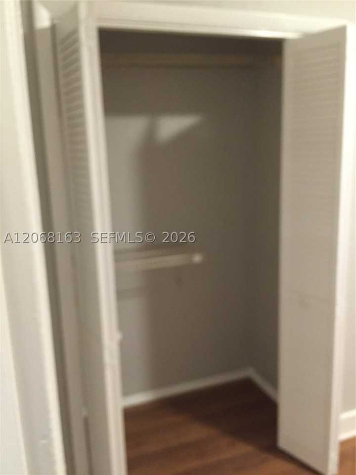 3911 W Flagler St #2C - Photo 7 of 8
