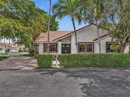 featured image of 7457 Sw 112th Pl
