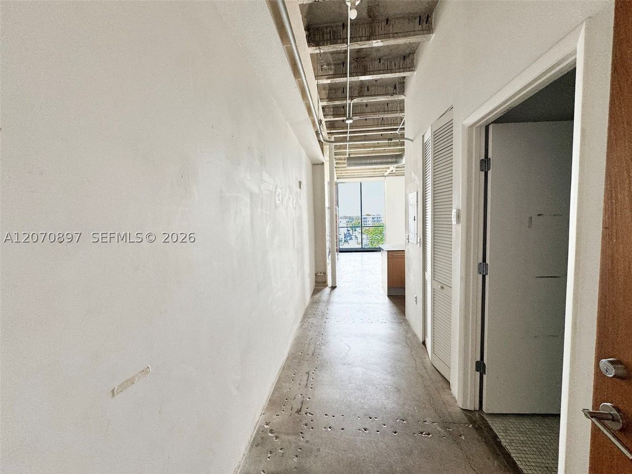 8101 Biscayne Blvd #R411 - Photo 4 of 17
