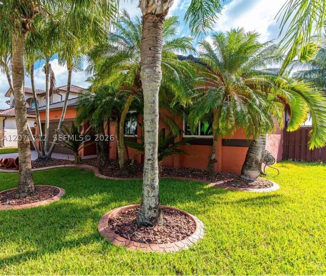 14571 Sw 160th Ct - Photo 3 of 21