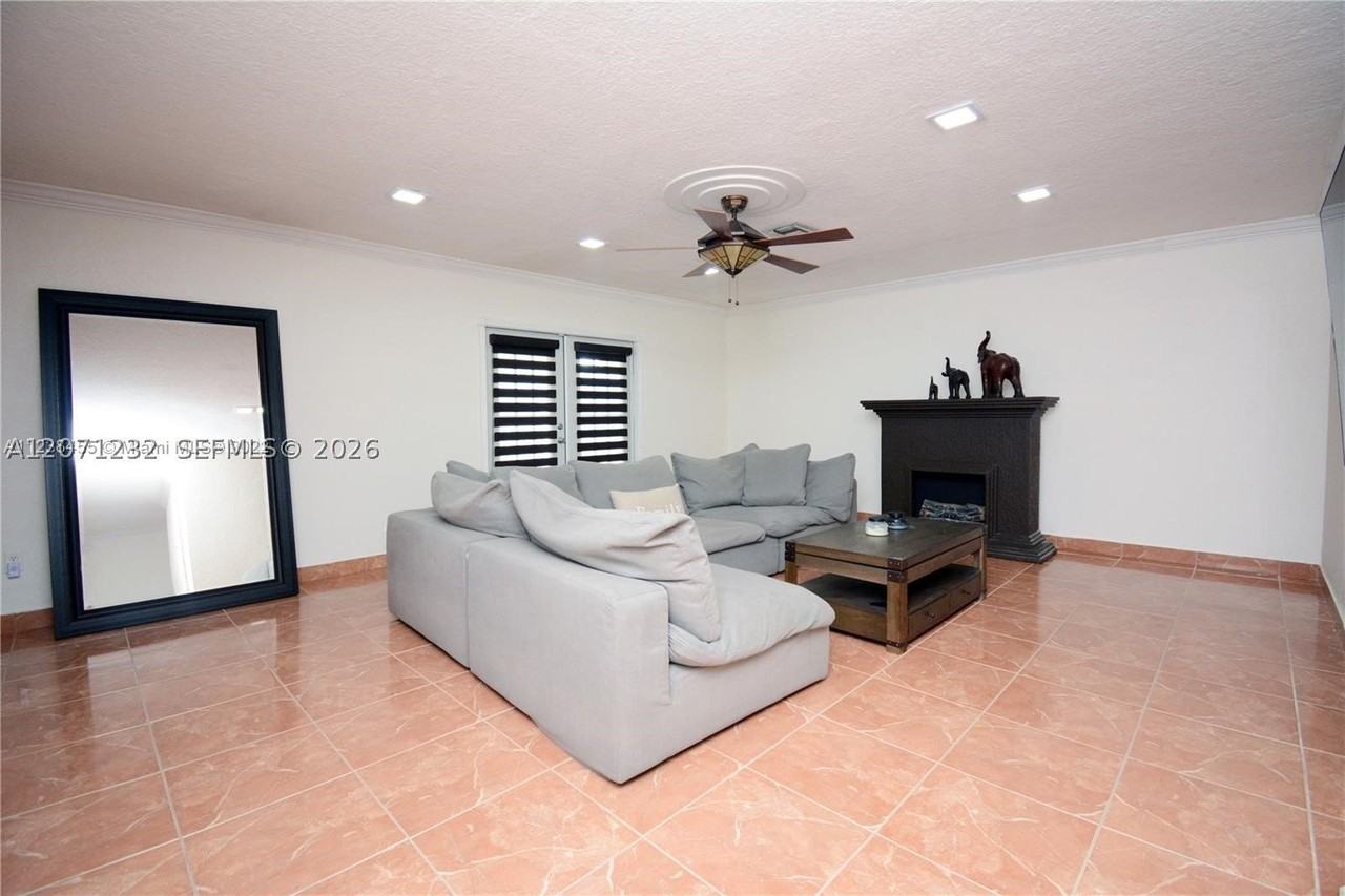 10301 Sw 199th St - Photo 3 of 15
