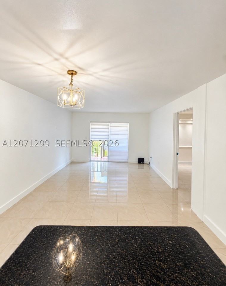 605 Nw 72nd Ave #301 - Photo 5 of 5