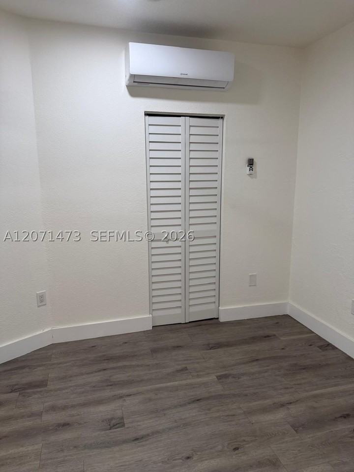 15420 Sw 169th Ln - Photo 2 of 13