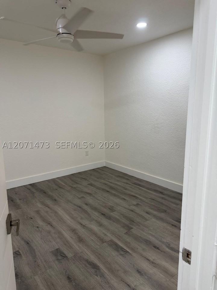 15420 Sw 169th Ln - Photo 7 of 13