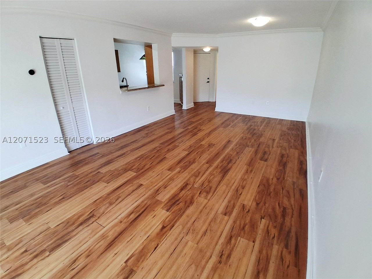 4621 Nw 97th Ct #4621 - Photo 4 of 15