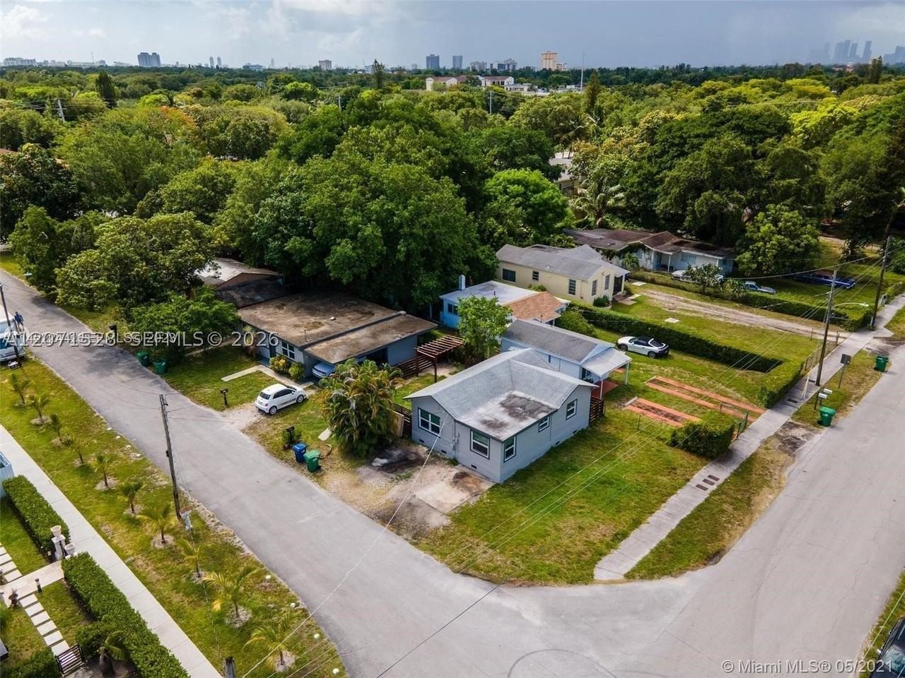 440 Nw 93rd St #440 - Photo 4 of 12
