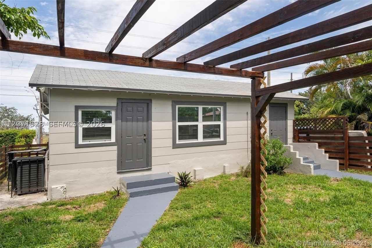 440 Nw 93rd St #440 - Photo 7 of 12