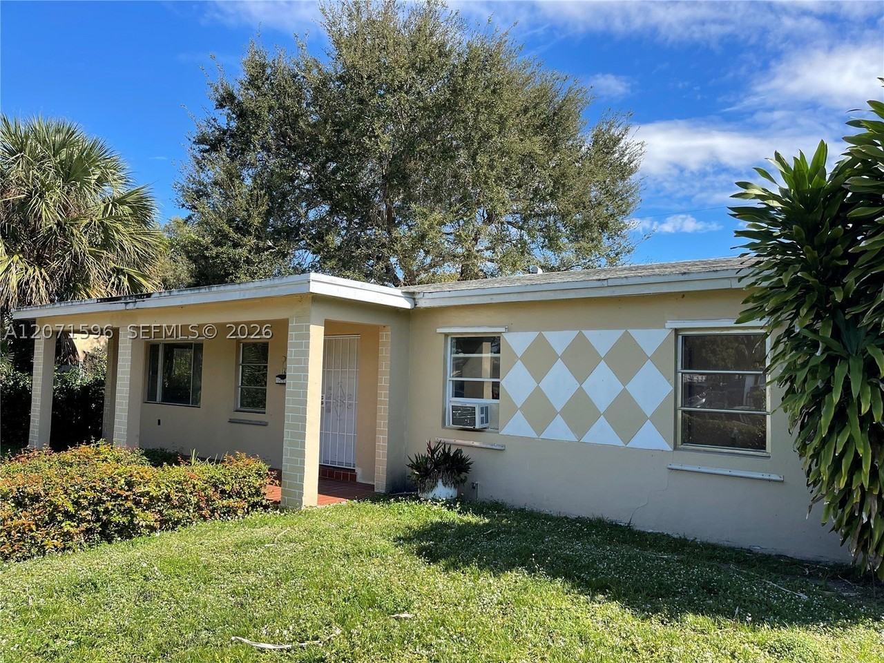 16321 Nw 18th Ave #0 - Photo 2 of 2