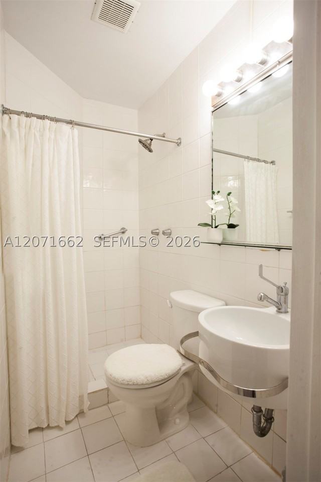 4720 Pine Tree Dr #1 - Photo 2 of 15