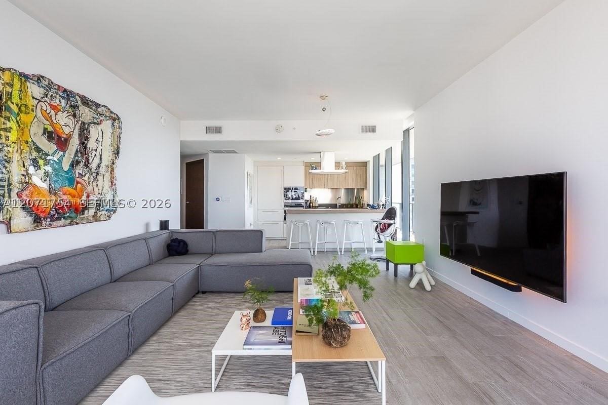 1000 Brickell Plz #3512 - Photo 2 of 23
