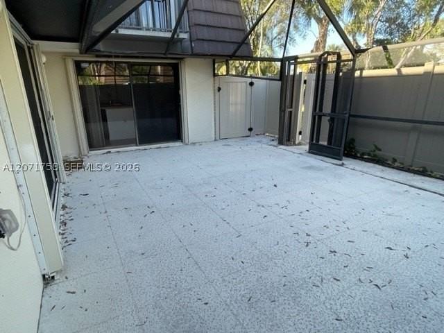 6902 69th Way - Photo 4 of 18