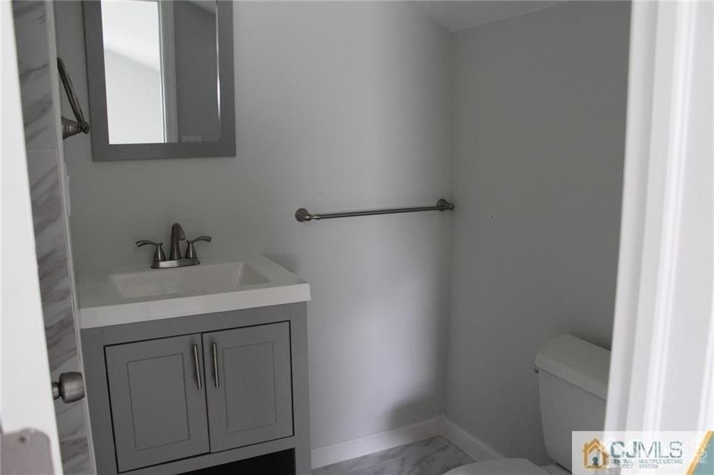 65 Washington Ave - Photo 6 of 9