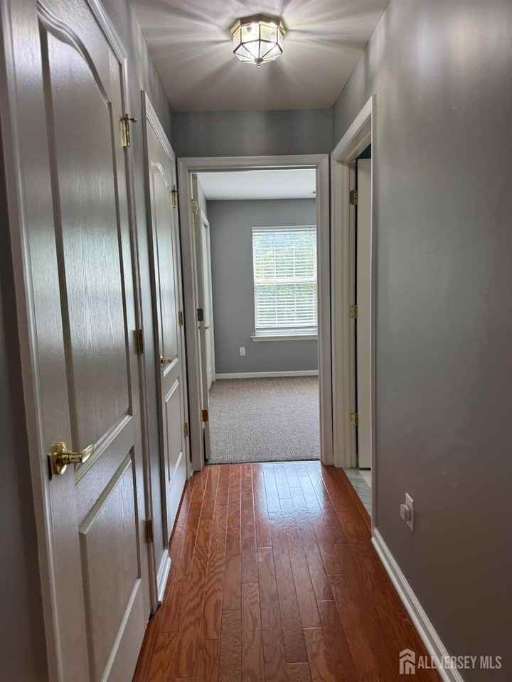 1325 Fernwood Ct - Photo 2 of 16