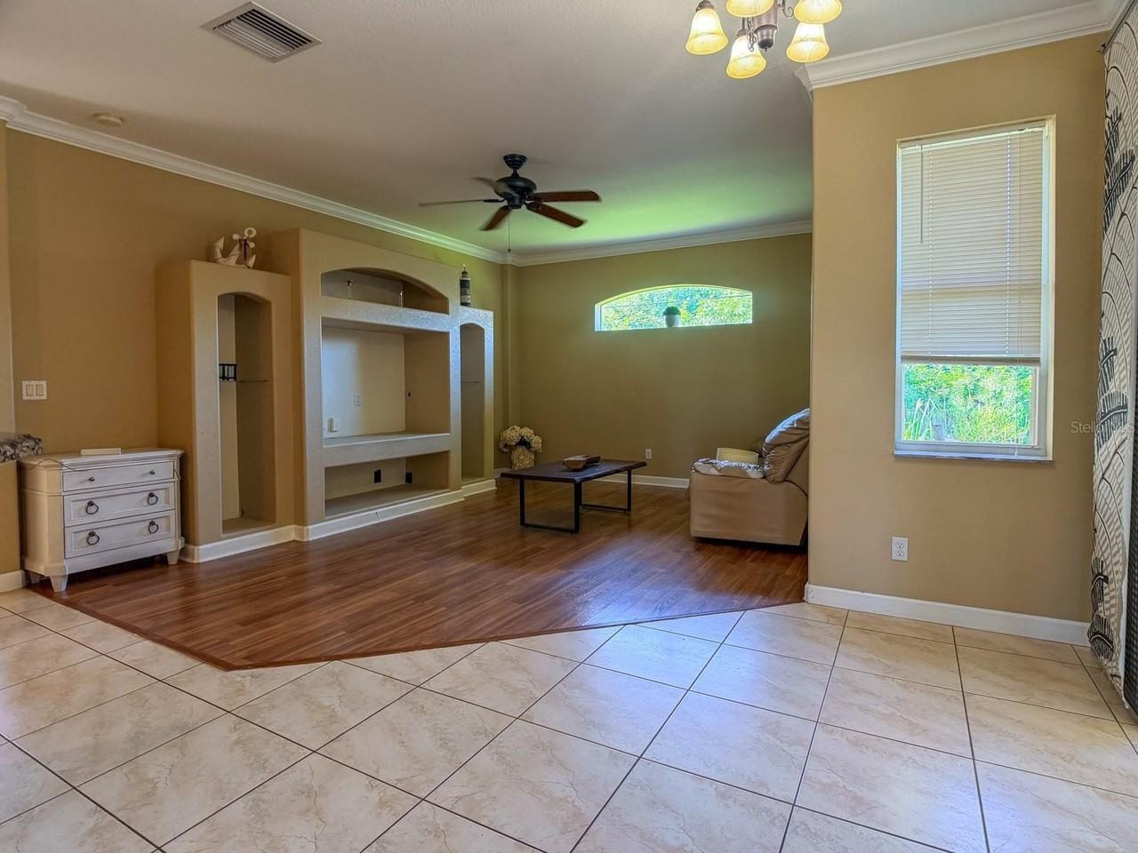 8441 Attalla Ave - Photo 3 of 16