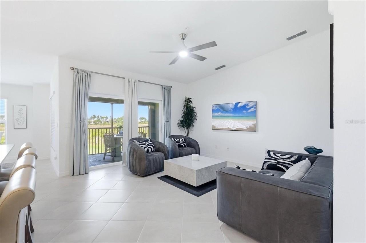 12580 Galapagos Ct #204 - Photo 4 of 50