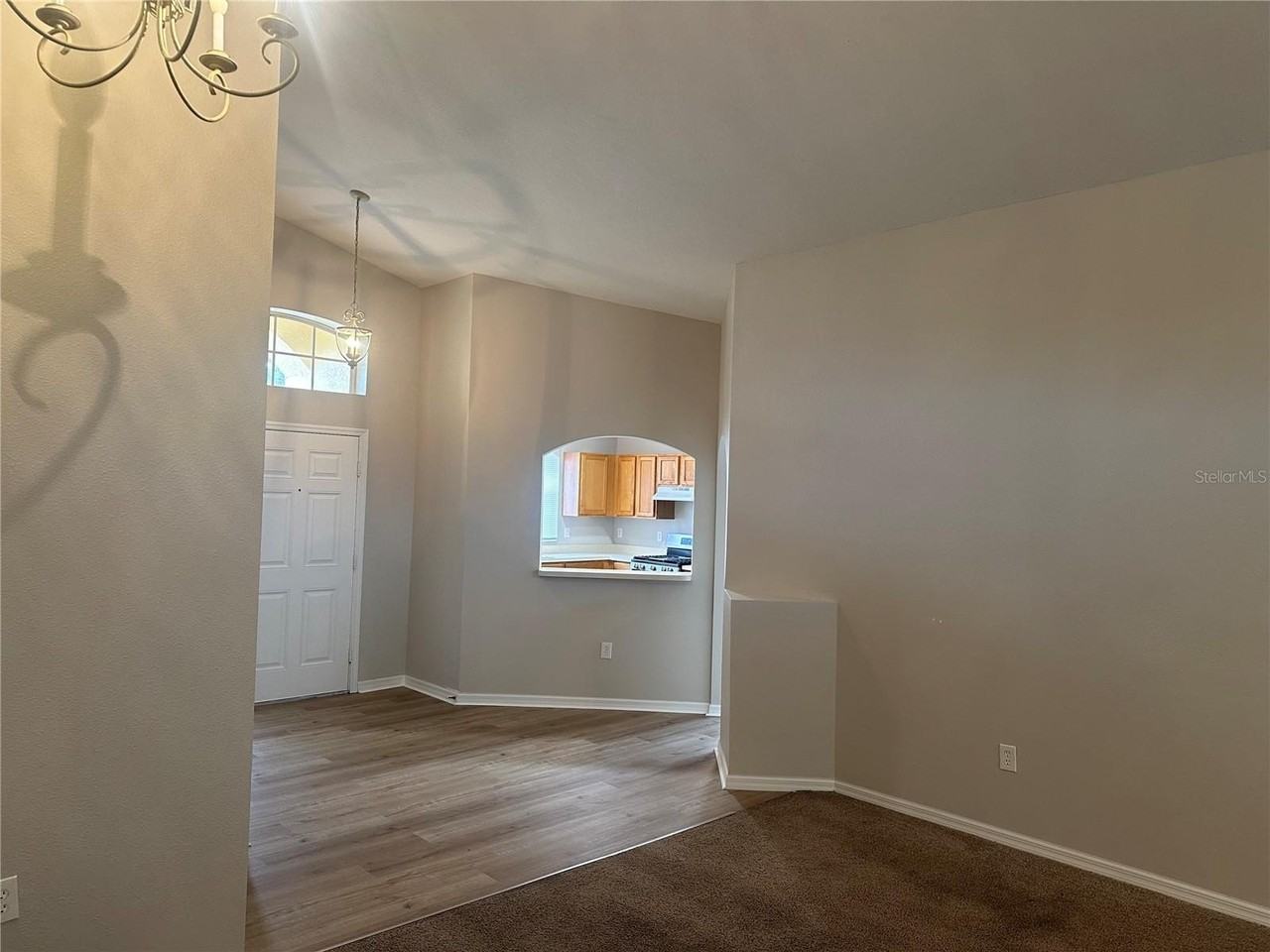 418 Ashley Pl - Photo 6 of 30