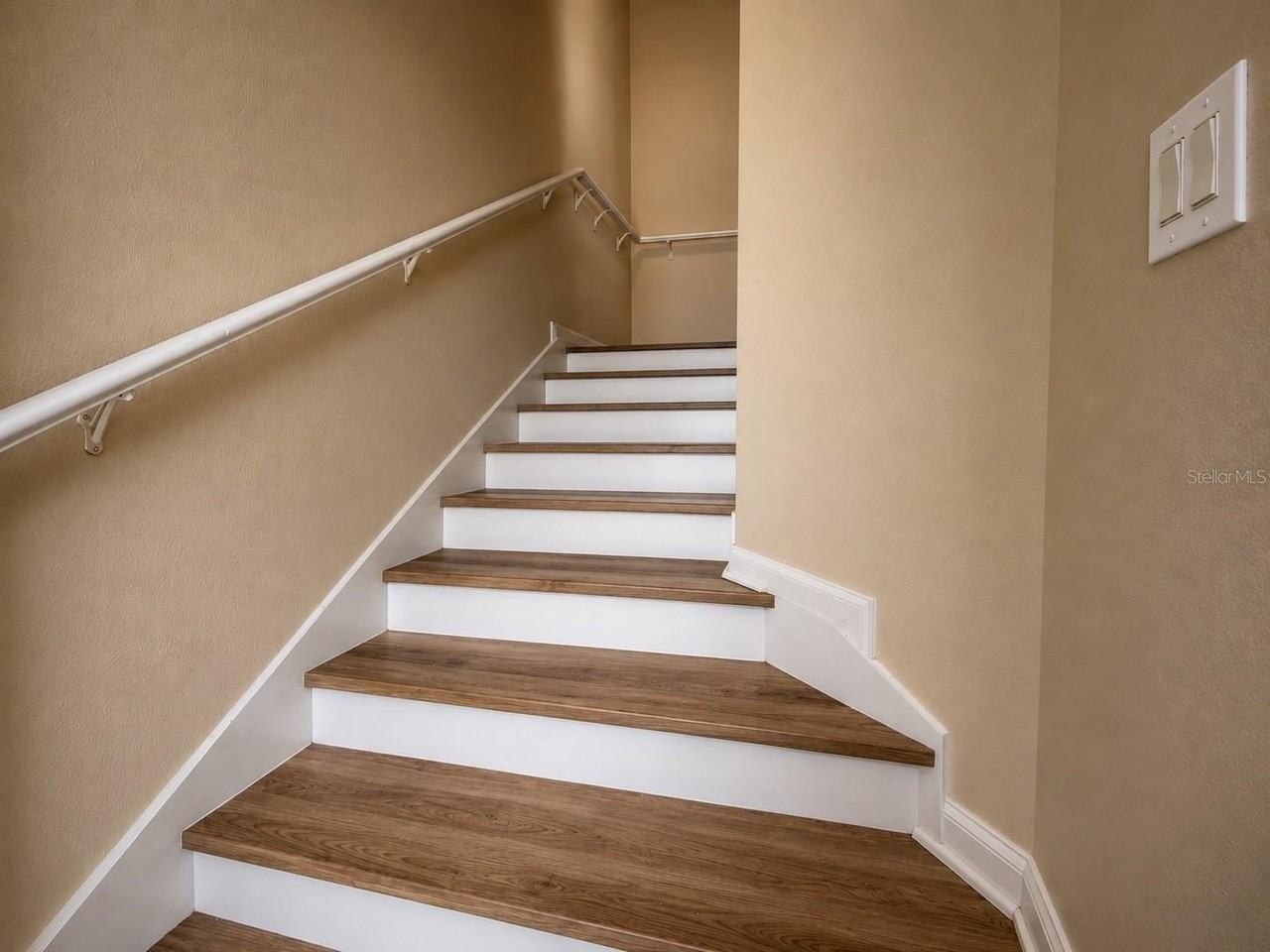 2210 San Jacinto Cir - Photo 5 of 22