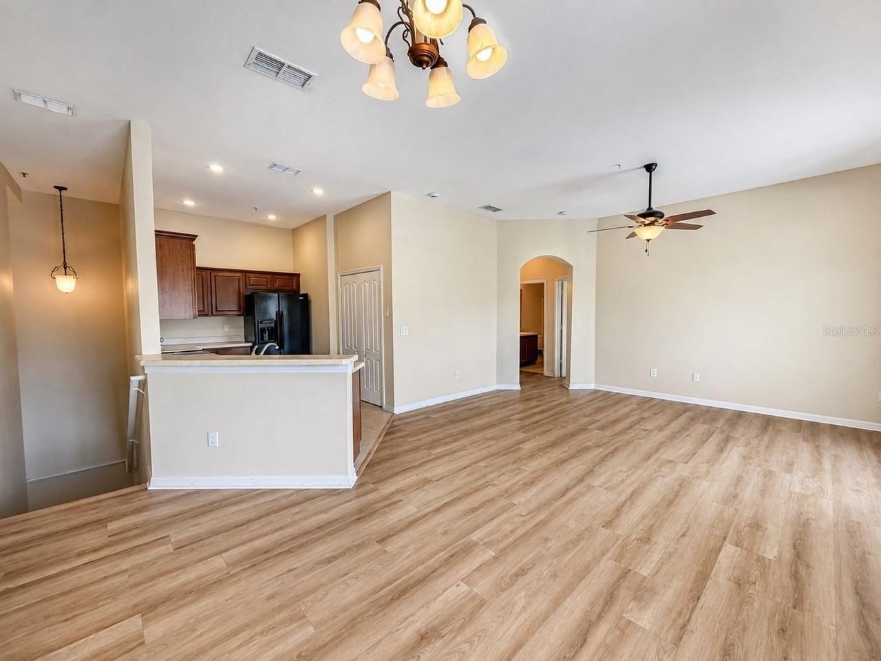2210 San Jacinto Cir - Photo 6 of 22