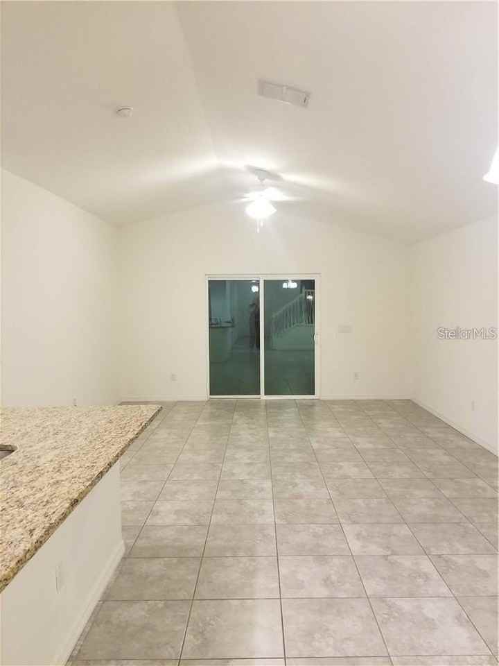 1906 Pontoon Pl - Photo 4 of 11