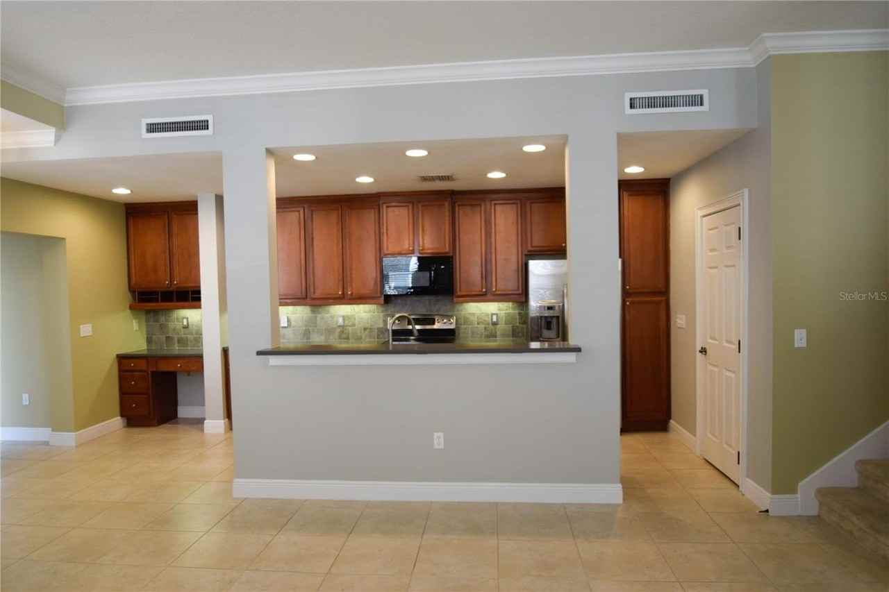 1420 Lake Baldwin Ln #B - Photo 3 of 23