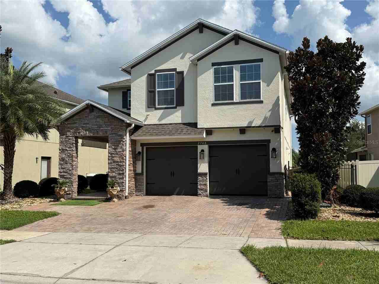 2706 Monticello Way - Photo 2 of 47
