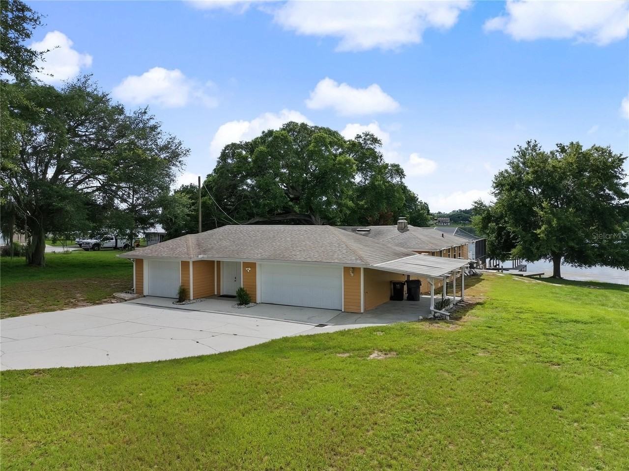 125 Lake Roy Dr - Photo 3 of 39